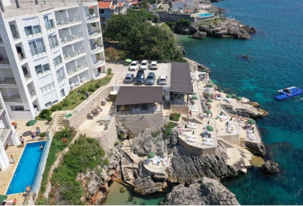 Paradise Beachfront View 2 Dobra Voda Kültér fotó