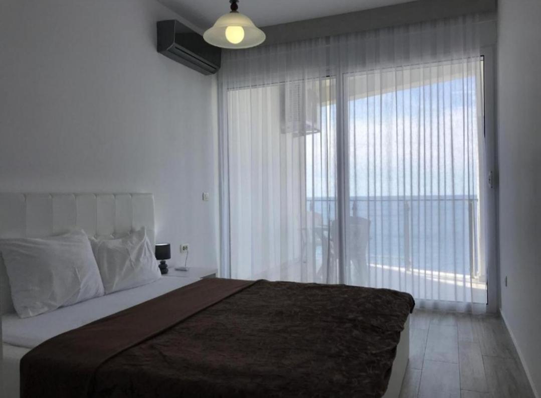 Paradise Beachfront View 2 Dobra Voda Kültér fotó